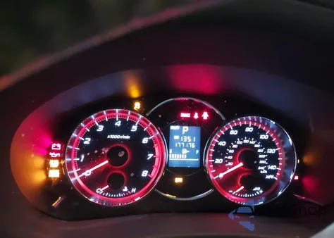 2011 Subaru Forester Limited из США, поврежденный, VIN JF2SHAHC4BH768382